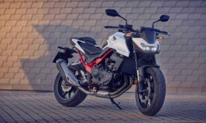 Honda CB750 Hornet launched in India with 755cc engine and premium features at ₹8.60 lakh