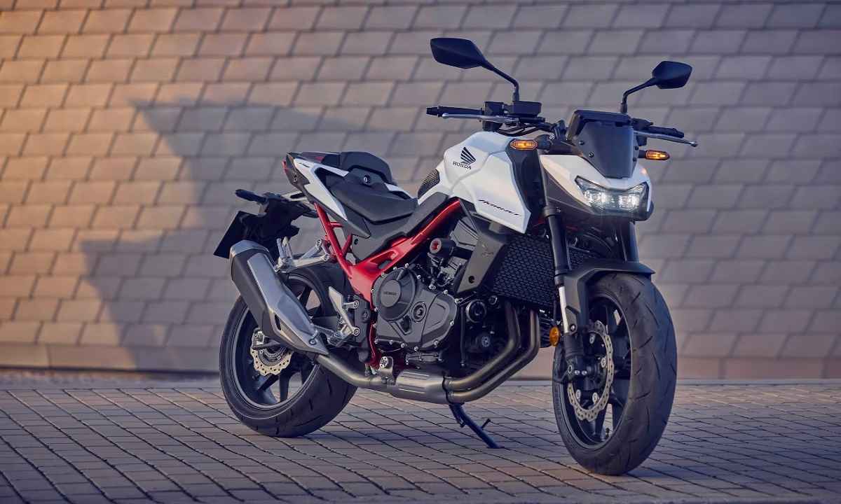Honda ने भारत में लॉन्च की दमदार बाइक CB750 Hornet, कीमत ₹8.60 लाख – जाने डिटेल्स Honda CB750 Hornet launched in India with 755cc engine and premium features at ₹8.60 lakh