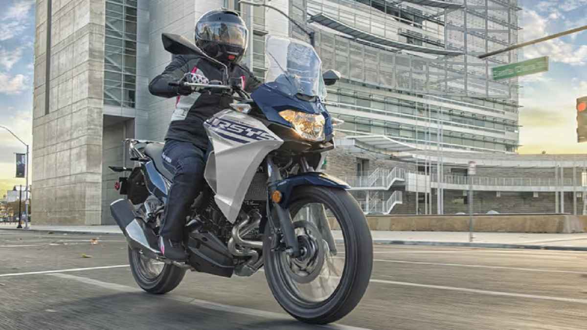 Kawasaki Versys-X 300 भारत में लॉन्च: दमदार परफॉर्मेंस वाली आई एडवेंचर बाइक, जाने कीमत Kawasaki Versys X-300 Launch India Adventure Bike Price